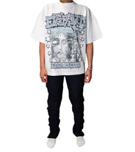 Load image into Gallery viewer, Vintage Style “ Fear No Evil” T-Shirt
